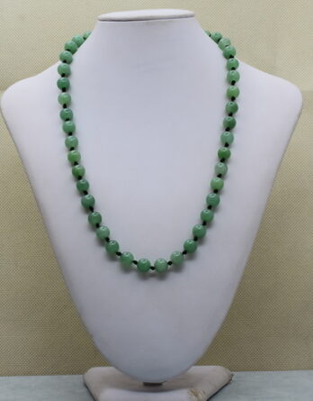Green Jade Hand Knotted Necklace