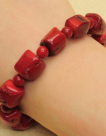 Natural Red Sea Coral Bracelete